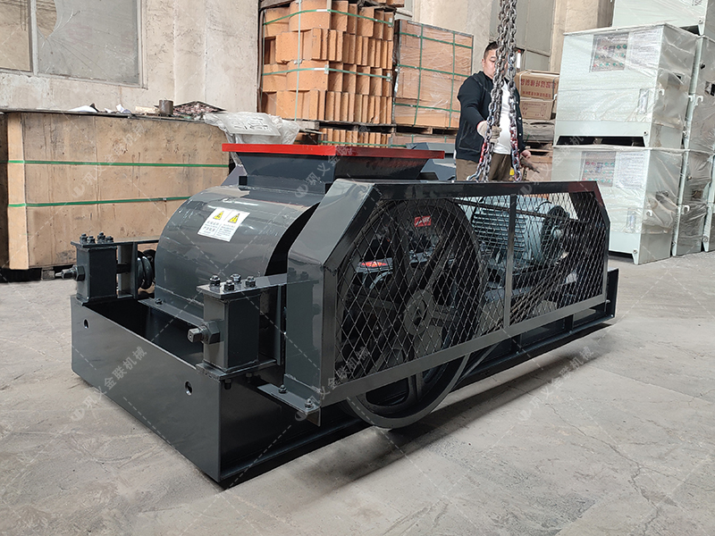 2PGC400X400雙齒輥破碎機發貨圖片_發往新疆伊犁_破碎煤 2PGC400X400雙齒輥破碎機發貨圖片_發往新疆伊犁_破碎煤