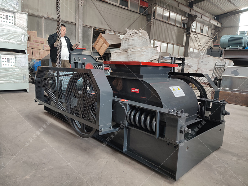 2PGC400X400雙齒輥破碎機發貨圖片_發往新疆伊犁_破碎煤 2PGC400X400雙齒輥破碎機發貨圖片_發往新疆伊犁_破碎煤