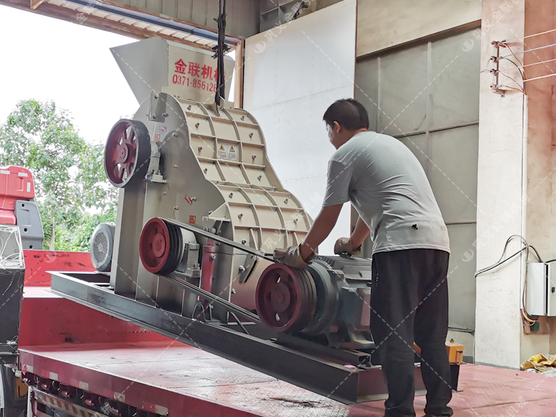 SCF88雙級粉碎機發貨圖片_發往廣東佛山_破碎高嶺土 SCF88雙級粉碎機發貨圖片_發往廣東佛山_破碎高嶺土